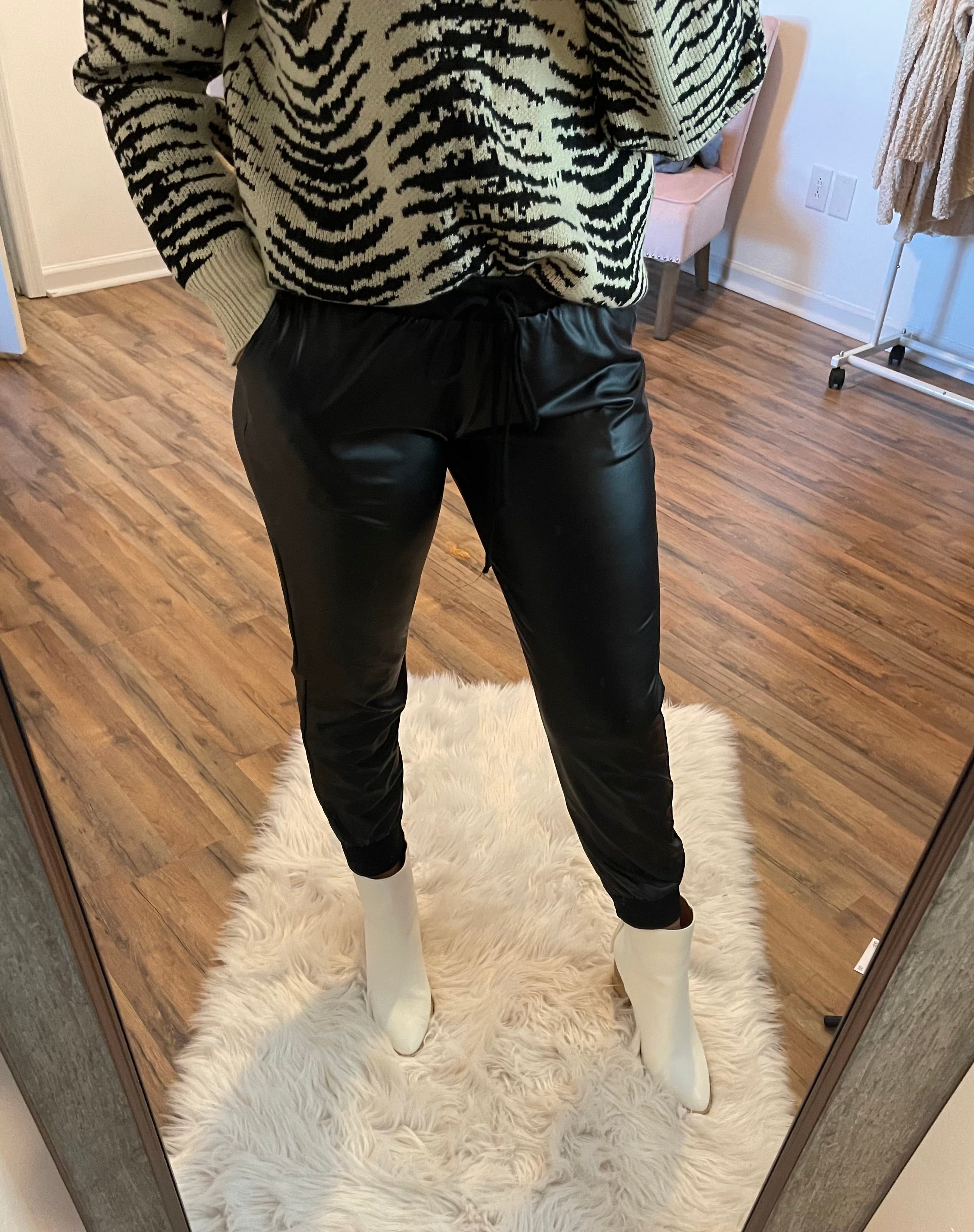 Faux Leather Leggings - Je Suis Jolie