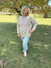 Load image into Gallery viewer, Star Sweater in Beige
