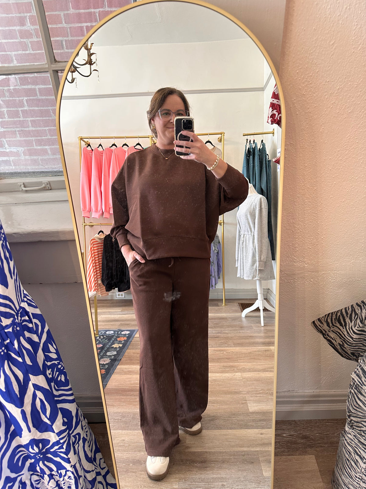 Finley Set in Espresso