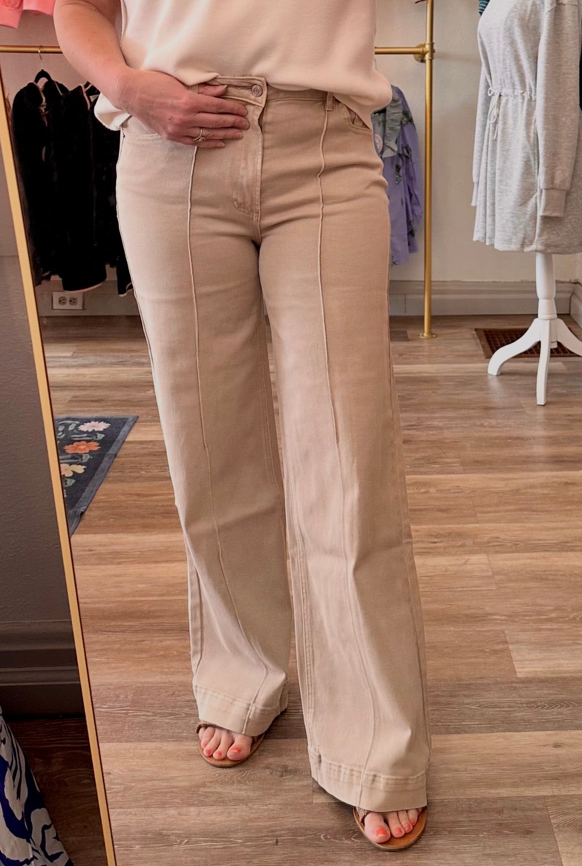 Hazel Wide Leg Jeans