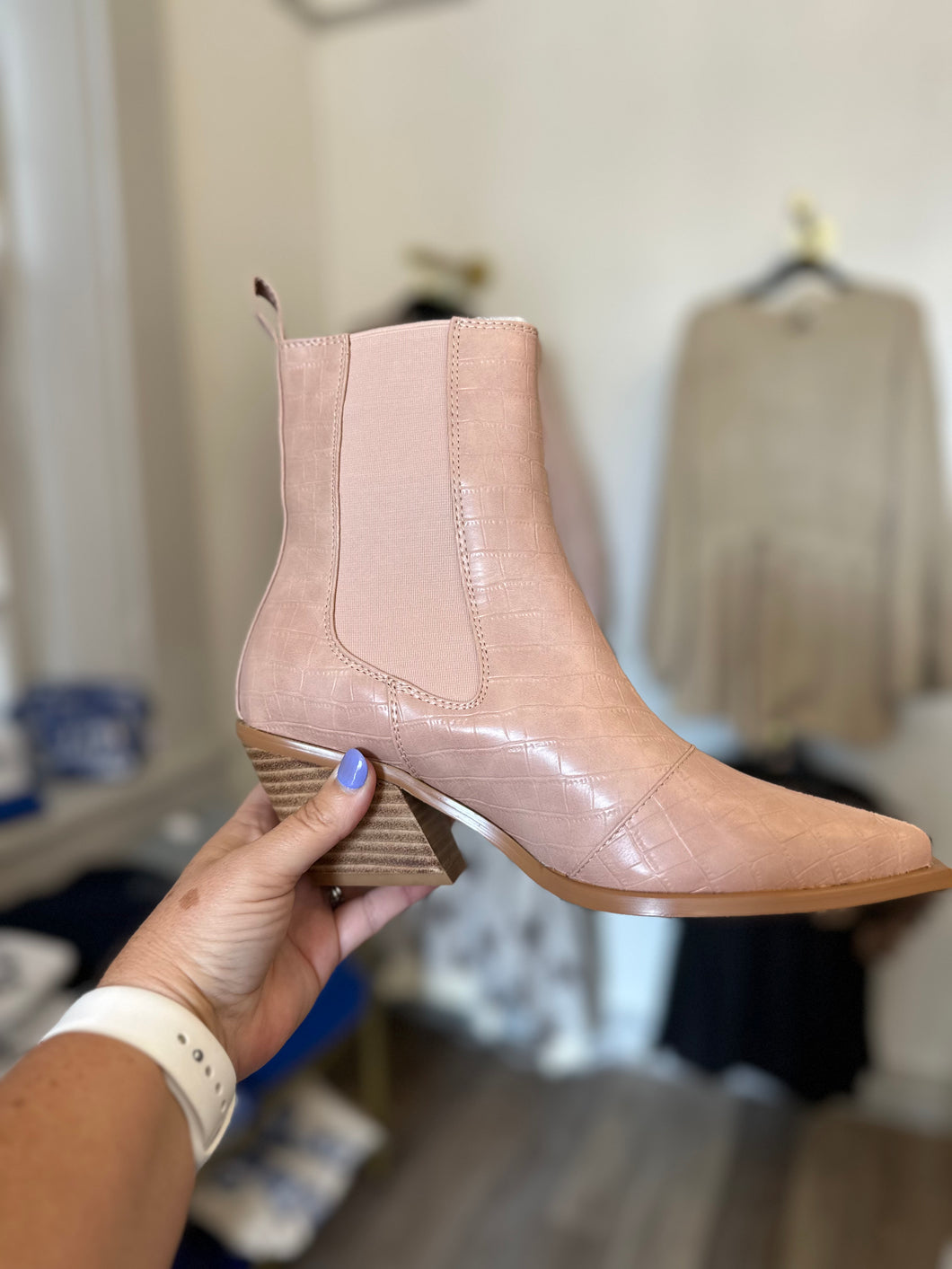 Rose Beige Booties