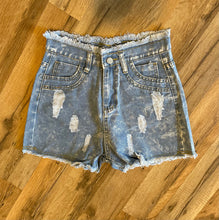 Load image into Gallery viewer, Distressed Denim Shorts
